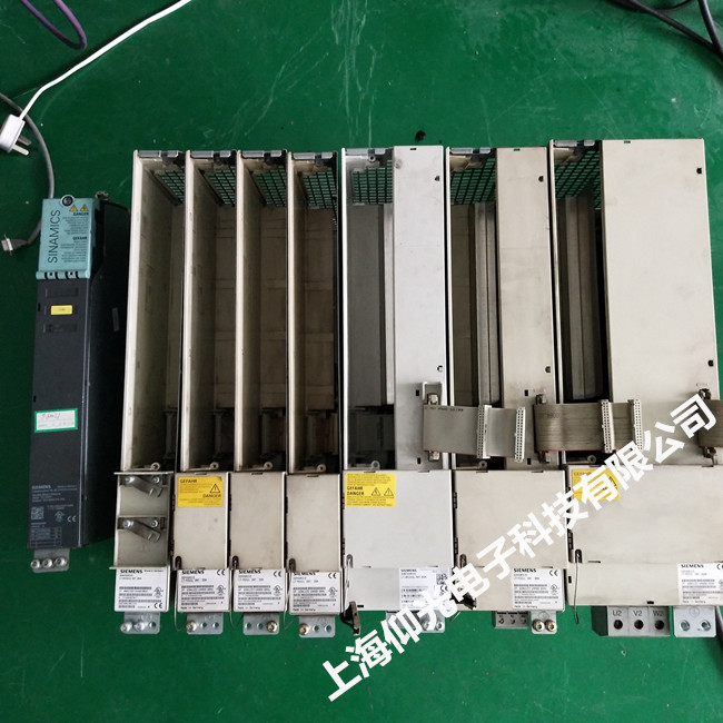 Î÷ÃÅ×ÓË«ÖáËÅ·þÇý¶¯Æ÷άÐÞ 25AÇý¶¯607±¨¾¯Î¬ÐÞ