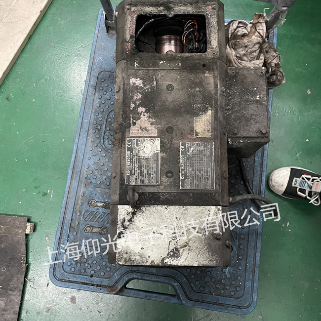 SICMEMOTORIµÂ¹úµç»úάÐÞP132L2PVA/B3Ö÷Öá¶Ï ±§Õ¢»µÐÞÀí