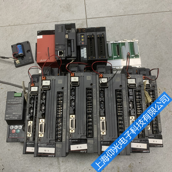 ÈýÁâËÅ·þÇý¶¯Æ÷±¨¾¯AL17.3άÐÞ