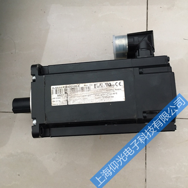 ËÅ·þµç»úάÐÞ