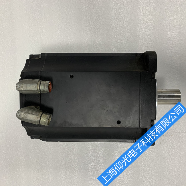 ËÅ·þµç»úάÐÞ