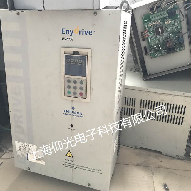 °¬Ä¬Éú±äƵÆ÷ÏÔʾIO¹ÊÕÏÔÒò¼°Î¬ÐÞ·½·¨