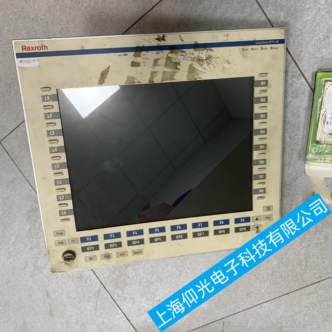 ÑγÇÁ¦Ê¿ÀÖ¹¤¿Ø»úCS351S-DÔÚ¿ª»ú¹ý³ÌÖгöÏÖËÀ»ú¹ÊÕÏάÐÞ˵Ã÷